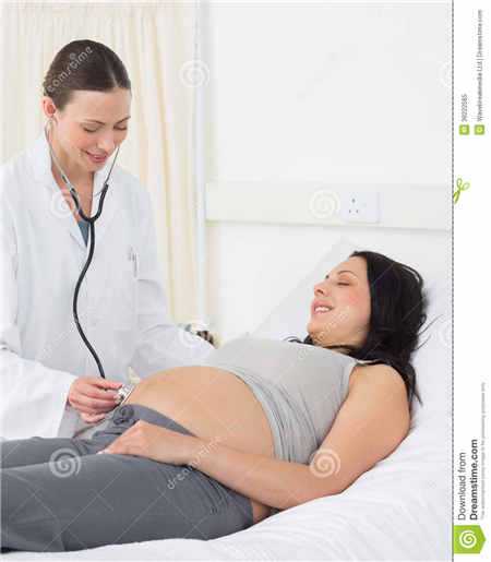怀孕期间，孕妇的肚子靠上或靠下，有区别吗？